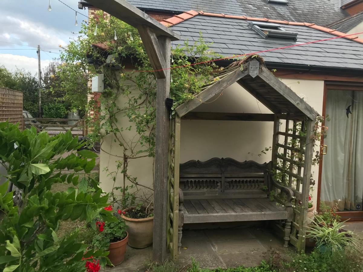 Primrose Villa Self Catering Bnb Monmouth Buitenkant foto